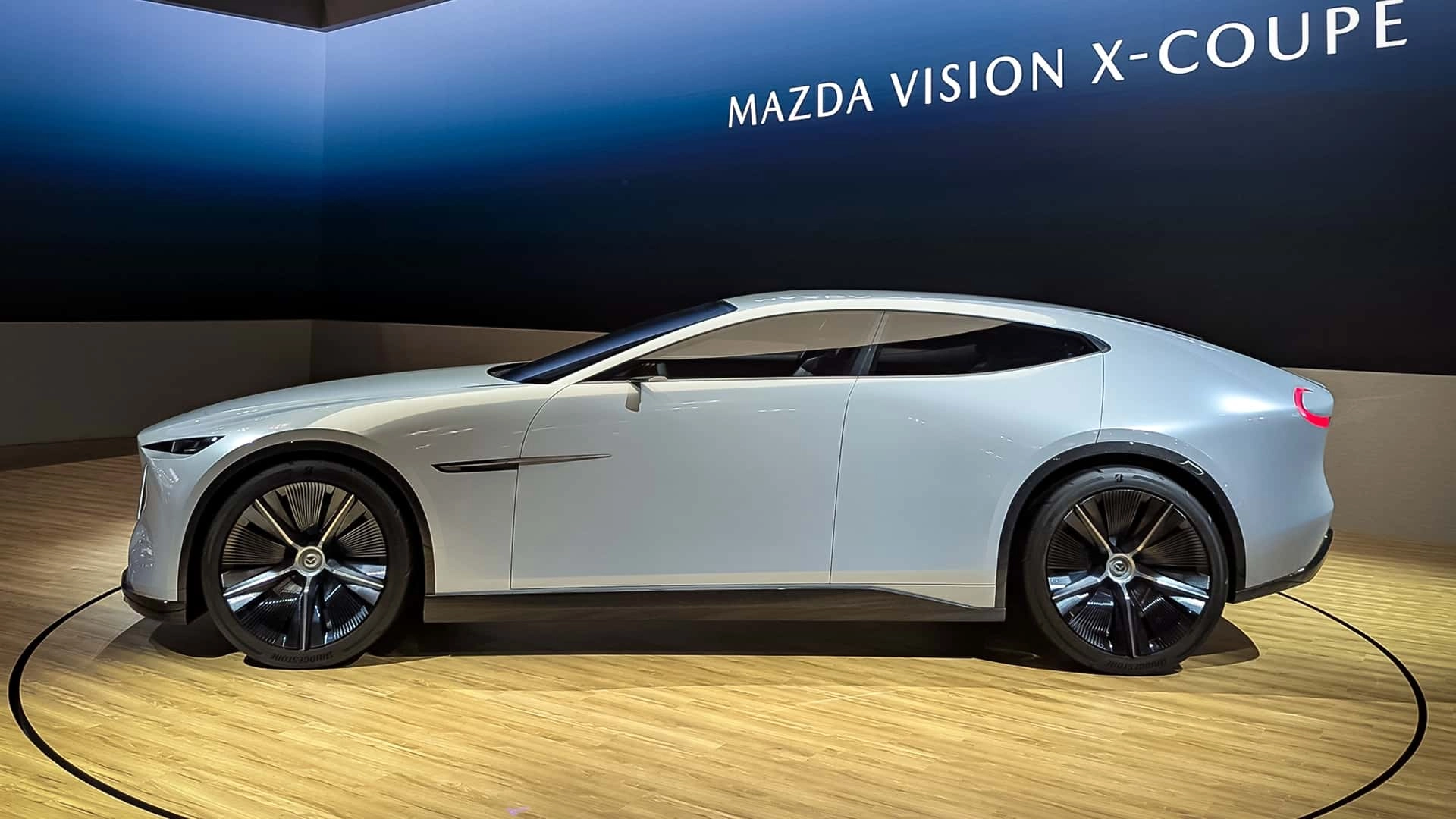 Mazda vision x coupe 2025 auf der japan mobility show 2025 (1)